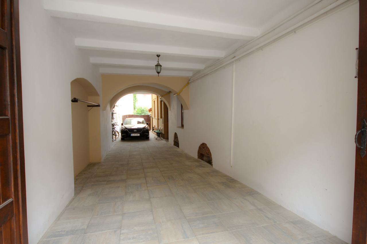 Casa Corona Brasov Exterior photo
